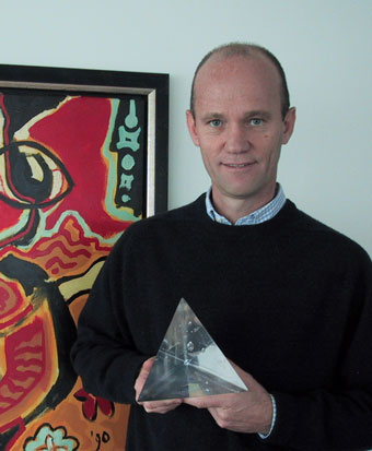 CRAIG HALGREEN IS AWARDED THE 2005 ICOGRADA PRESIDENT'S AWARD