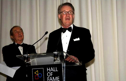 Melbourne (Australia) The Design Institute of Australia has inducted five new designer members into the DIA's Hall of Fame for 2008. Of these, the Dean of the Faculty of Art & Design at Monash University, Professor John Redmond, has been recognised with